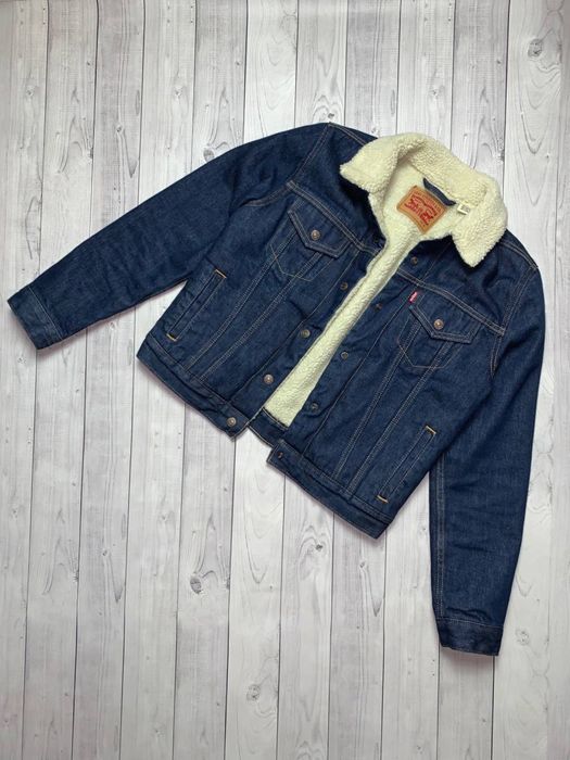 Шерпа жіноча levis джинсовка левайс джинсова куртка з овчиною
