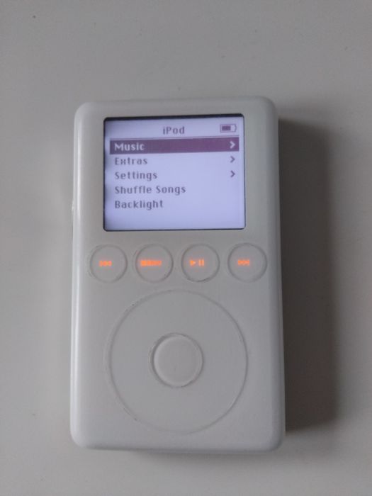 iPod Classic 3rd gen 10GB