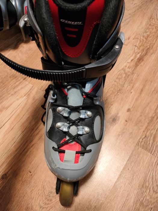 Łyżworolki Genesis Knockout producent Action.