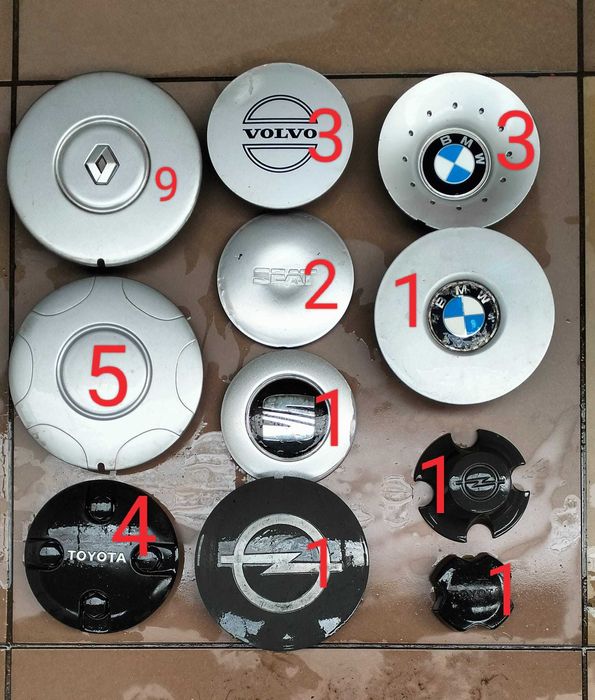 Tampões de roda originais usados