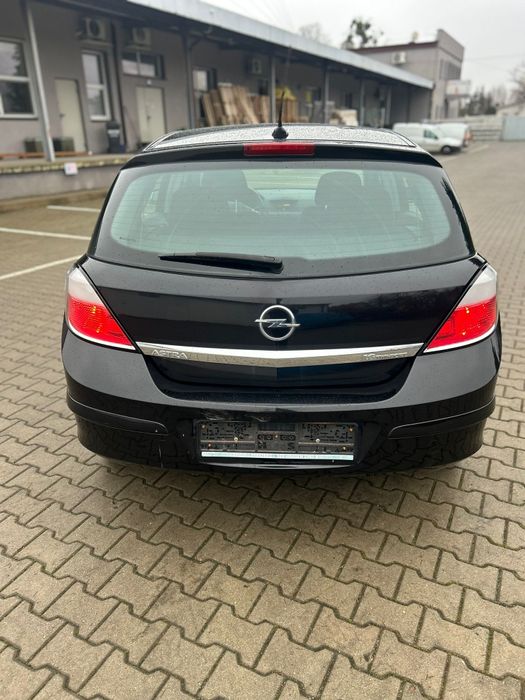 Opel Astra 1.6 benzyna 105KM Sprowadzona Opłacona