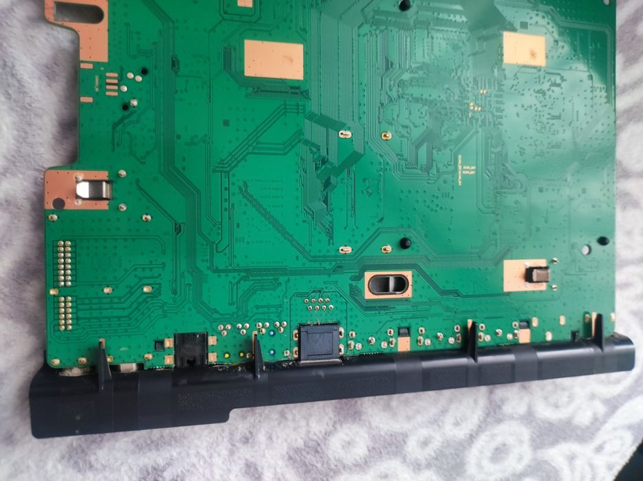 Samsung UE55K5572SU (płyta główna)