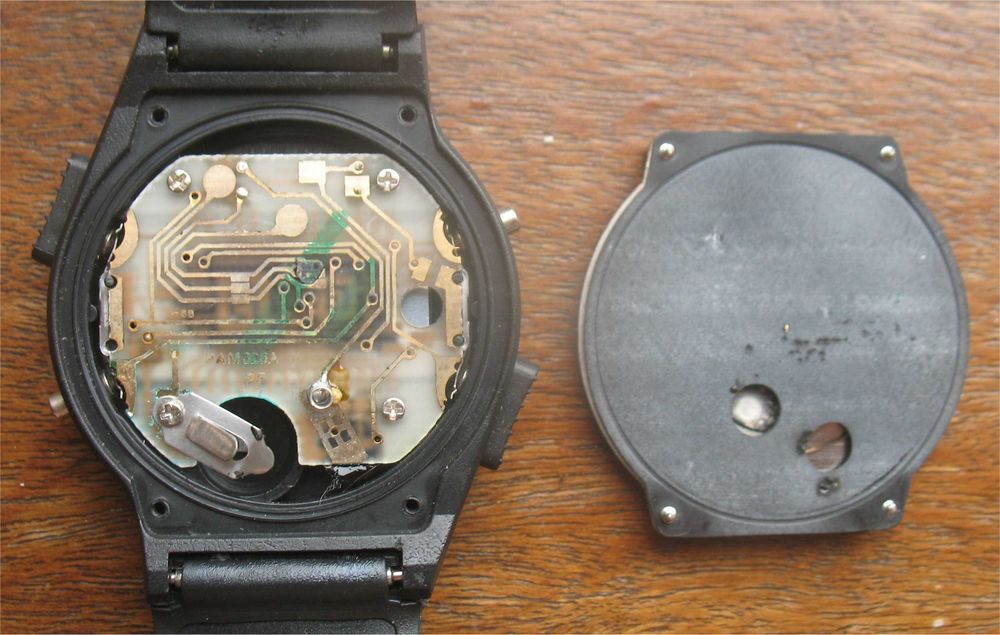 Relógio Digital Vintage - Oppex - Alarm Chrono