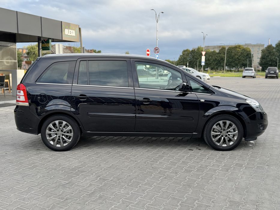 Продам Opel Zafira b 1.7 cdti 92 kWt
