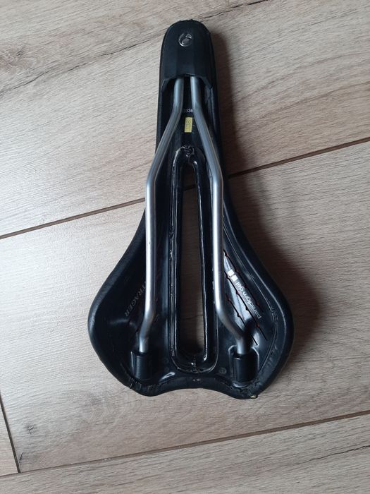 Sodełko Bontrager Paradigm gel Race roz 138