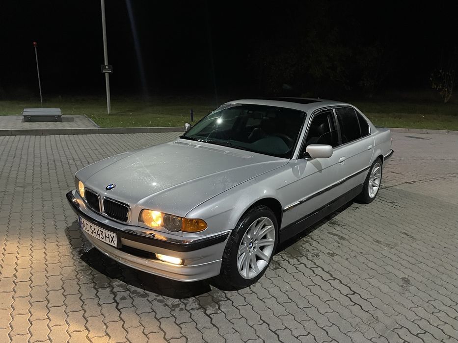 продам БМВ Є38 730d