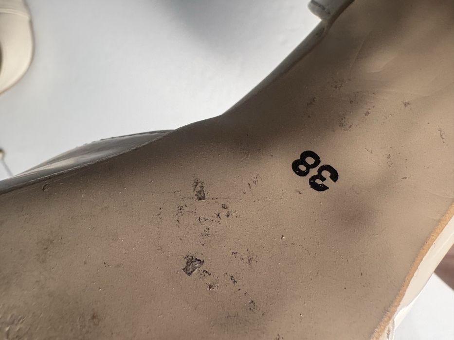 Buciki lakierowane damski 38- 24,5 cm