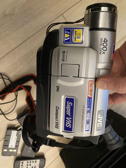 Вінтажка відеокамера JVC GR-SMX730U в ідеальному стані повний комплект
