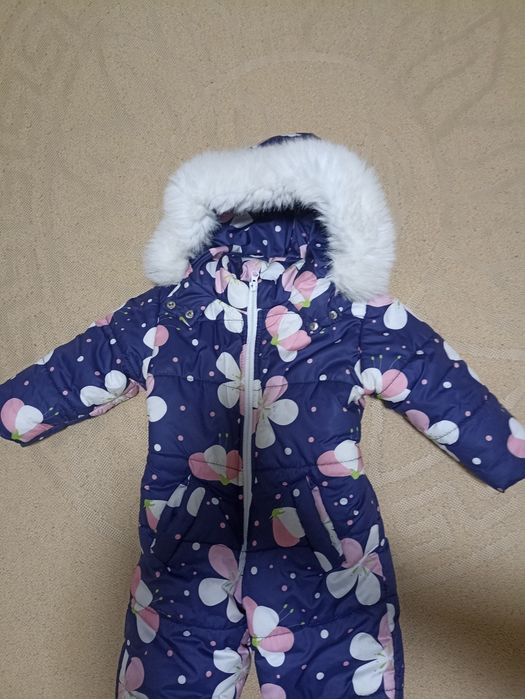 Зимовий комбінезон на дівчинку