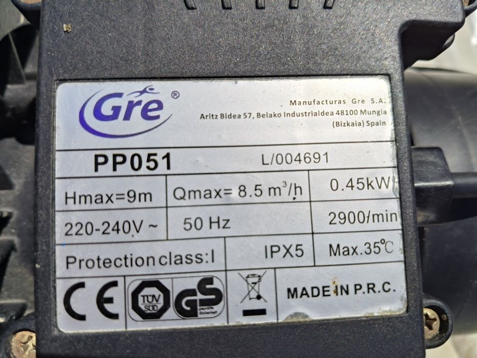 Motor piscina gre de 0,6 cv. Em bom estado.