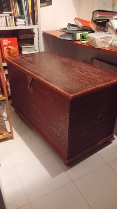 Arca baú antiga grande