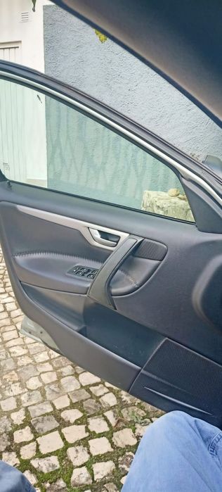 XC70 D5 em muito bom estado