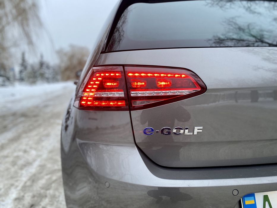 Volkswagen e-golf 24кВт 2014p