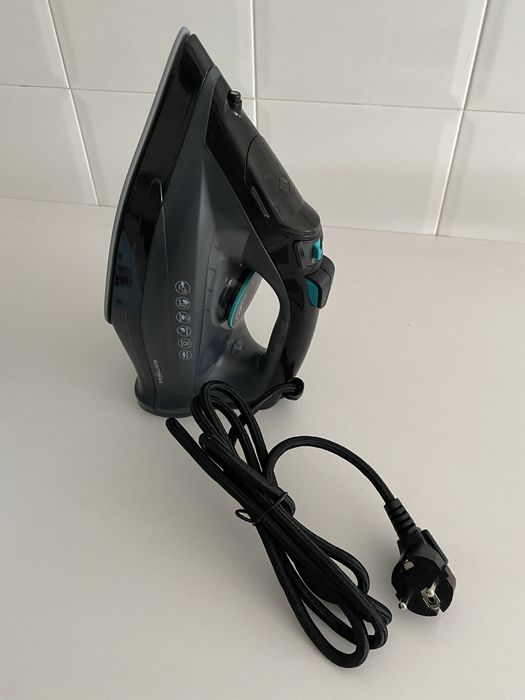 Ferro de passar Electronia a estrear