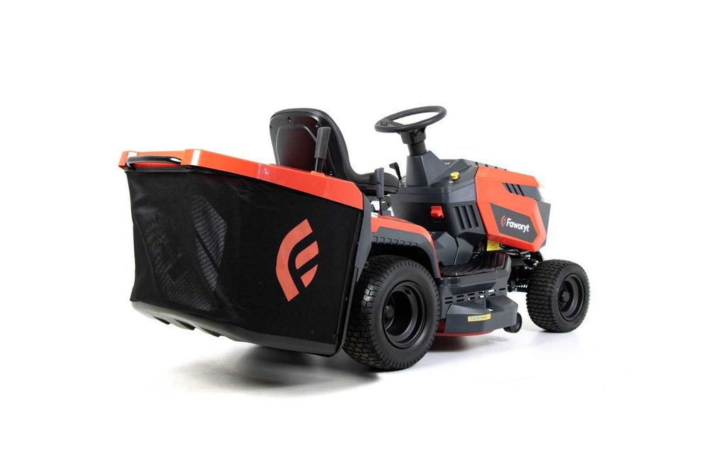 NOWY Traktorek kosiarka Faworyt TR84M