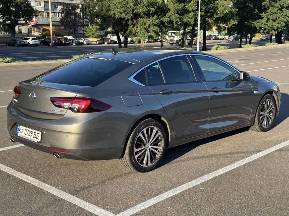 Офіційна Opel Insignia 2018 Innovation 4x4