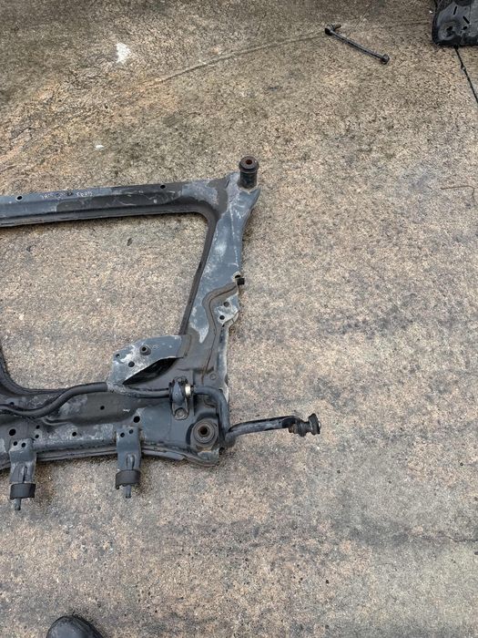 Charriot frente NISSAN Juke (F15)