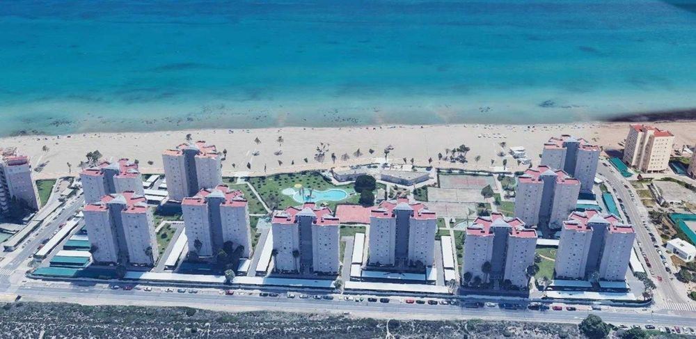 Первая линия! Квартира 85м2 в Аликанте, Испании, вид на море 219 000 €