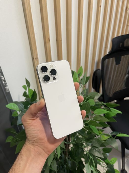 Iphone 16 Pro Max 256GB Branco