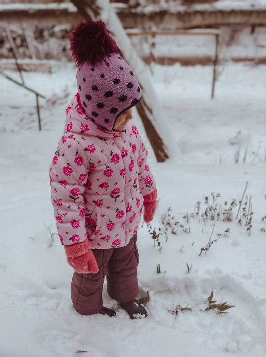 Курточка/куртка на девочку / від carter's 110 - 116