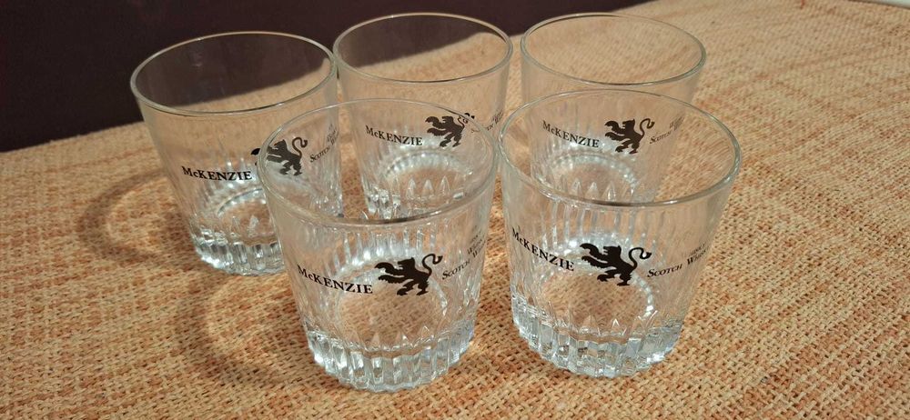 5 Copos Uísque (Whisky) MacKenzie