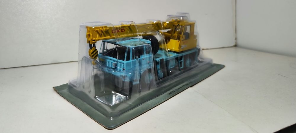 Model ciężarówka dźwig Tatra 813 1:43 Deagostini Kultowe Ciężarówki Prl Okazja