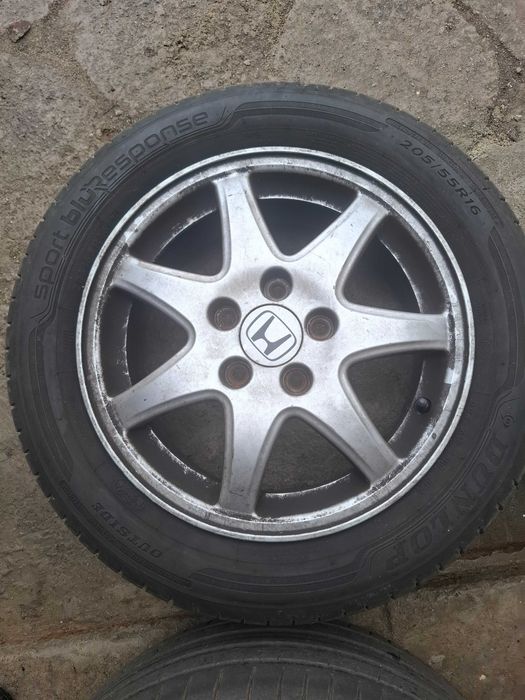 Komplet opon z felgami aluminiowymi 16 Honda Accord VI