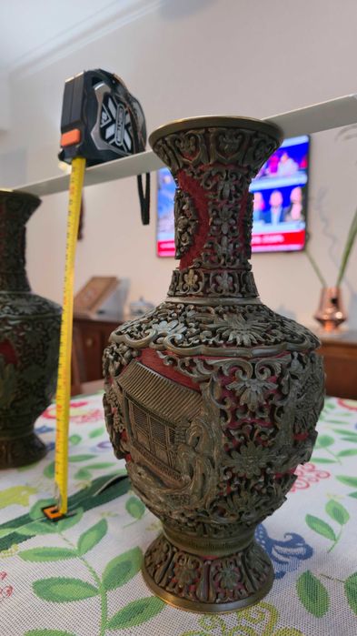 Par de jarros chineses com 32cm