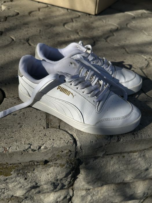 Кросівки Puma білі