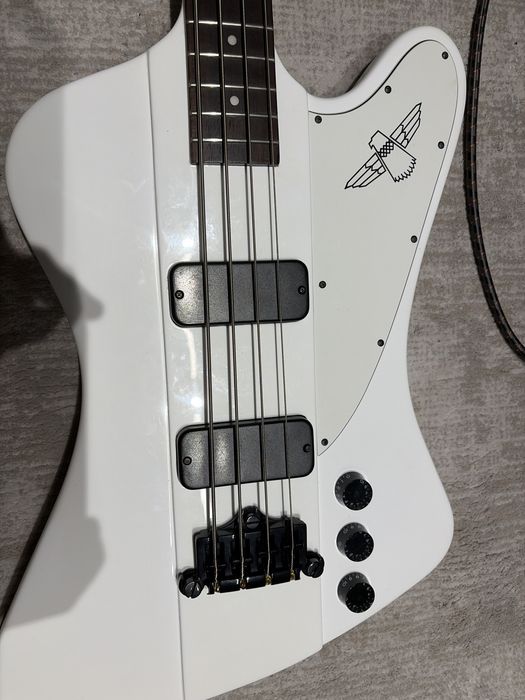 Бас-гітара Epiphone Thuderbird Pro 4