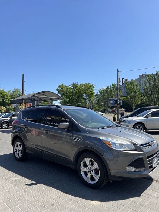 Ford Escape 1,6 L.