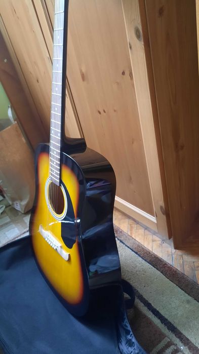 Gitara, w stanie bardzo dobrym