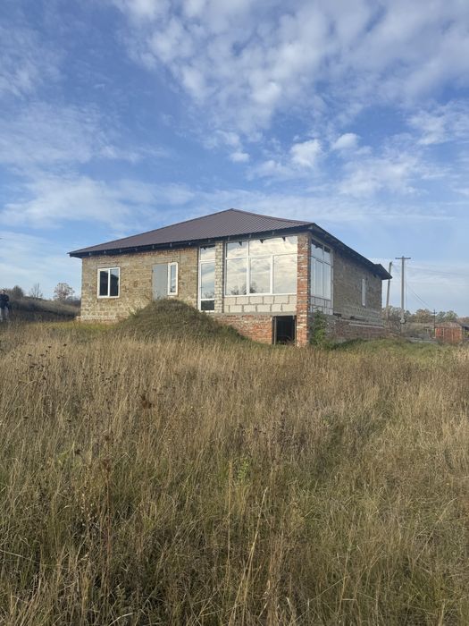 Продам дом новострой 150м.кв. без внутринних робот Яковлевка