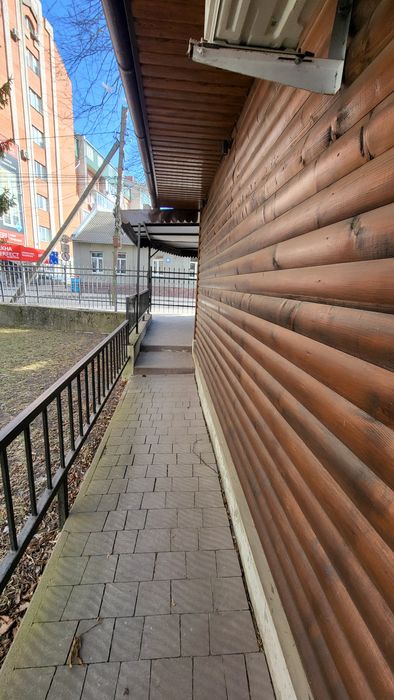 Продаж комерційного приміщення в центрі