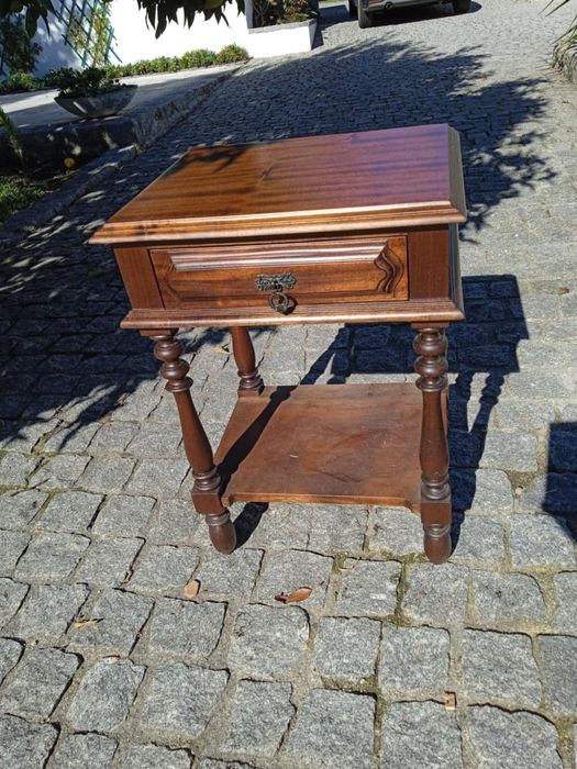 Side table/headboard64552920674433121