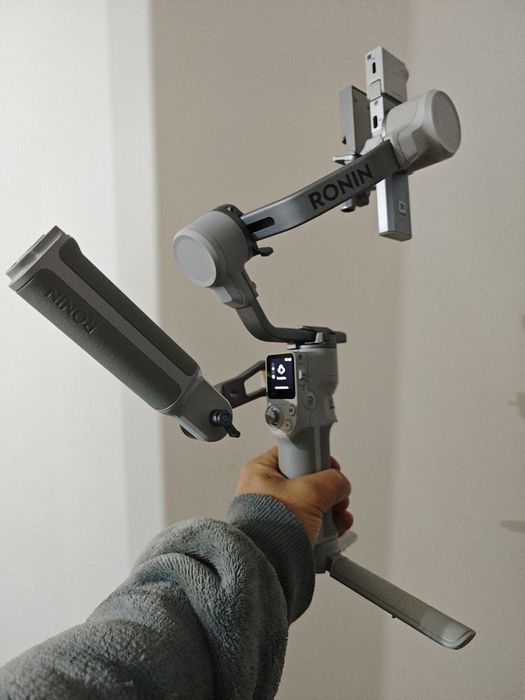 Gimbal DJI RS4 mini Creator combo