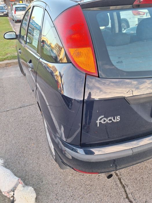 Ford Focus z 2004 roku za 2,500 pln benzyna/ gaz (butla do 2031 r.)