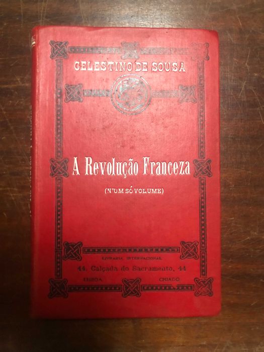 3- Sortido: Biblioteca de Instrução Profissional. Escolher em imagem