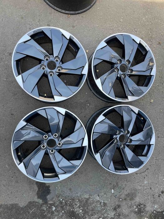 Диски Nissan Rogue T 33 24 г R 18 по штучно