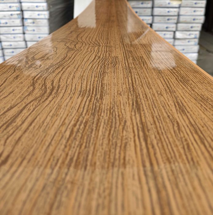 ПВХ панелі, пластикова вагонка для оздоблення стін, стелі, підшивки