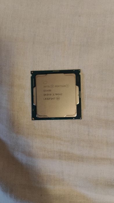 Процессор Intel Pentium g5400