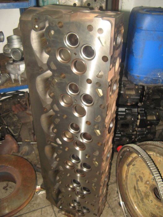 Głowica  mercedes actros mp4  silnik om 471   sprzedaż    regeneracja