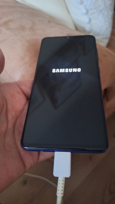 Samsung galaxy A41 64GB jedyny taki :)