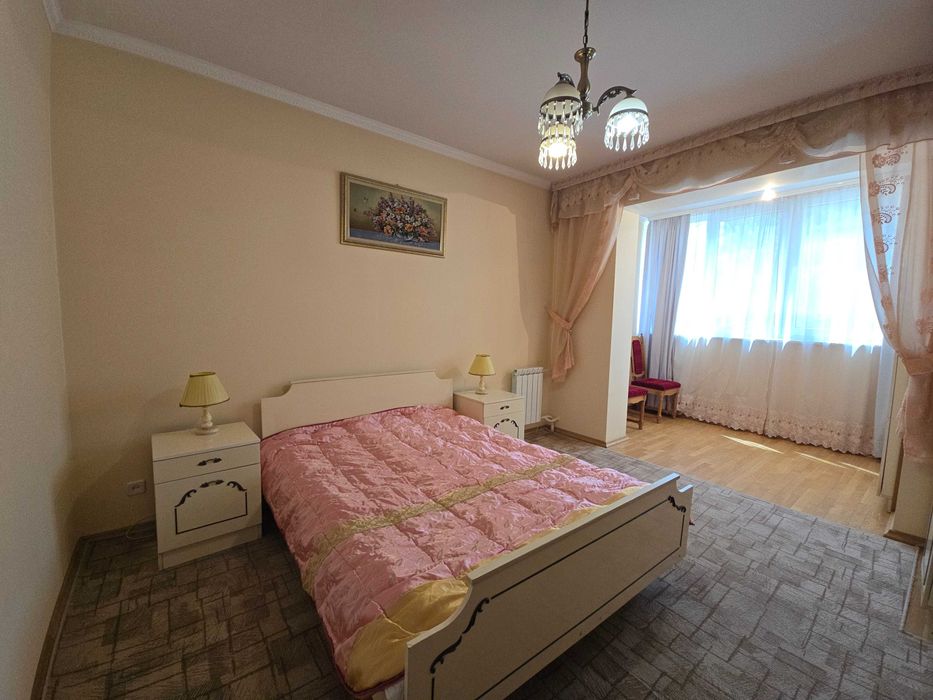 Оболонь. Здаю 2-кімн. затишну квартиру 60 м², 2 пов. 16-пов. будинку, Героїв Дніпра - 32/Г, поруч, 5 хвилин, станція метро