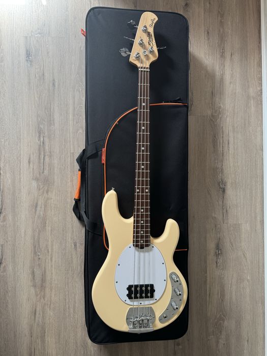 Sterling Sting Ray 4 SUB