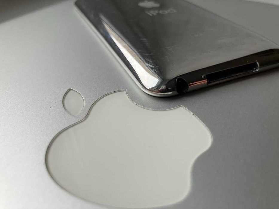 Ідеальний Apple iPod touch 2-gen \ ЦАП Wolfson \ Акумулятор 35 год.