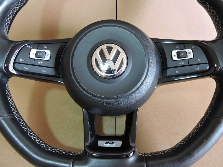 Volante VW Golf R