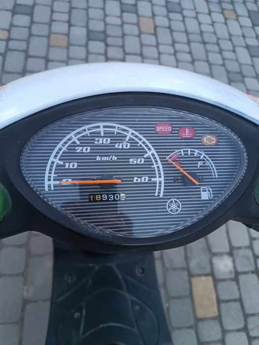 Продам 4х тактний скутер Yamaha jog,водяне охолодження