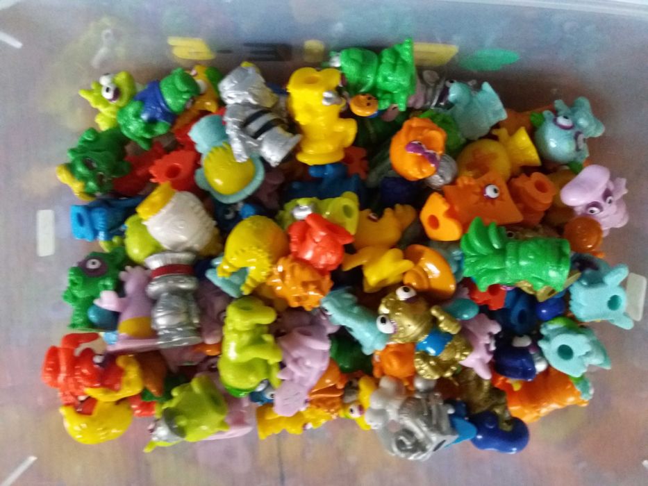 Novo preço-Zomlings-Serie-1/2/3/5/6 completas 50€ CADA
