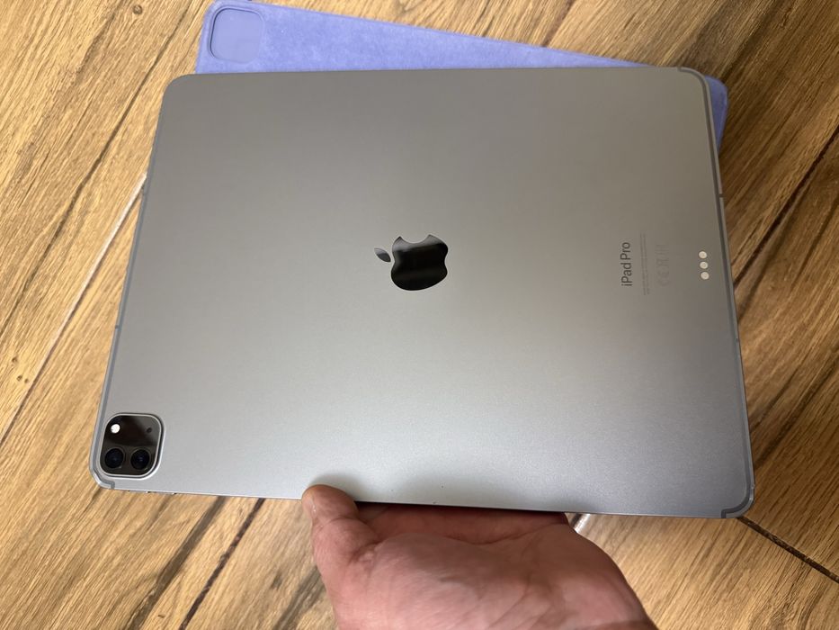 iPad pro 12.9   M2   1tb  lte